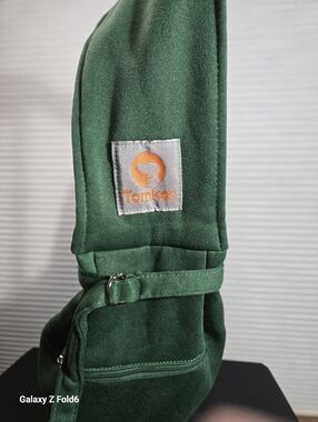 TOMKAS Emerald Green Luxury Pet Sling – Hands-Free Small Dog/Cat Carri